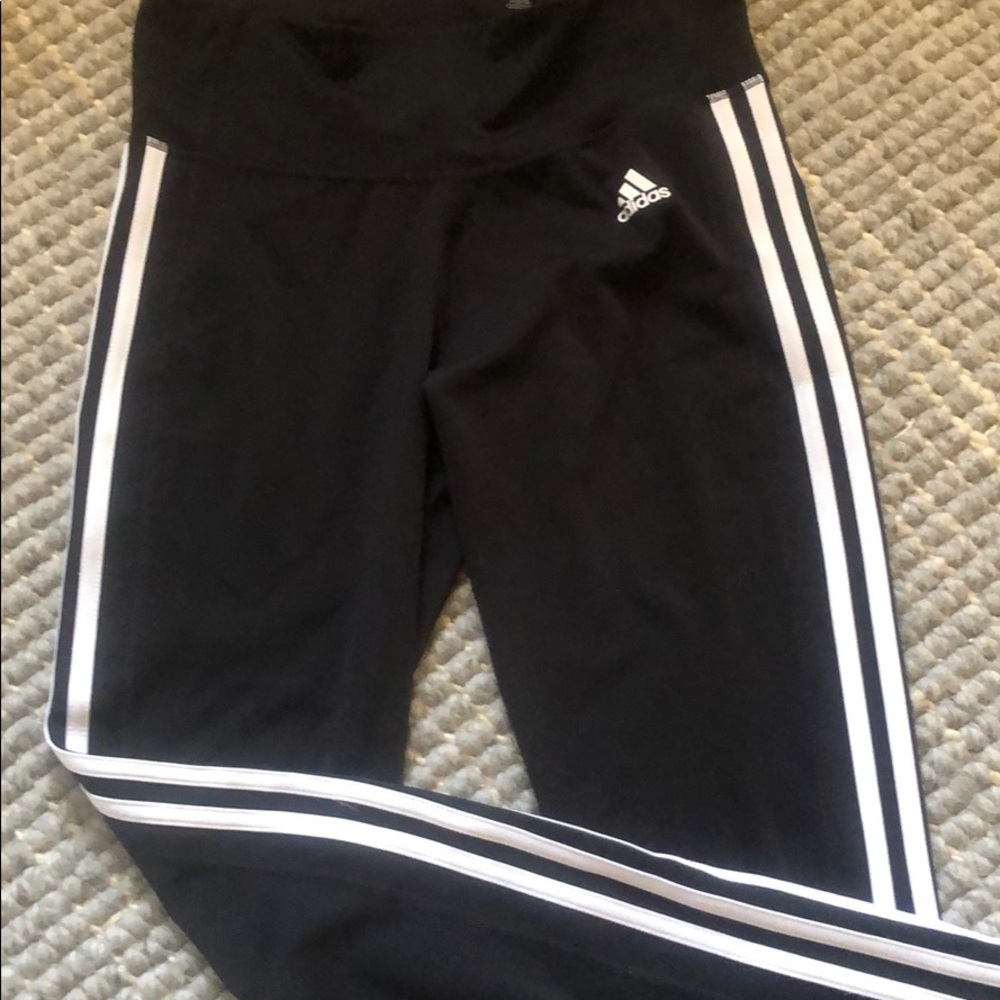 Adidas classic three stripe legging